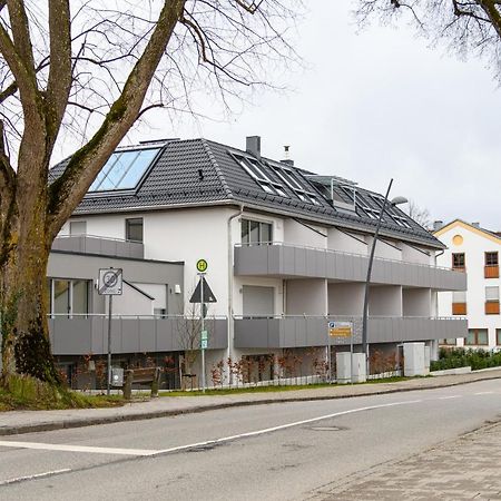 Orangehome: Waldlichtung - Zentral Zwischen Therme Und Stadtmitte Bad Aibling Exterior foto