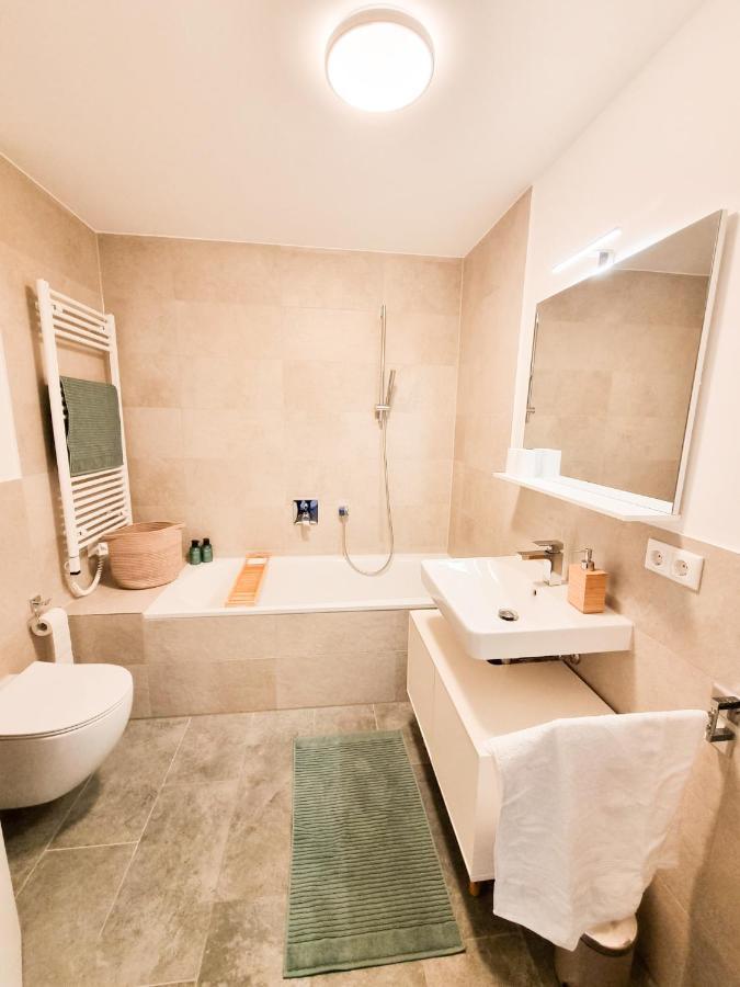Orangehome: Waldlichtung - Zentral Zwischen Therme Und Stadtmitte Bad Aibling Exterior foto